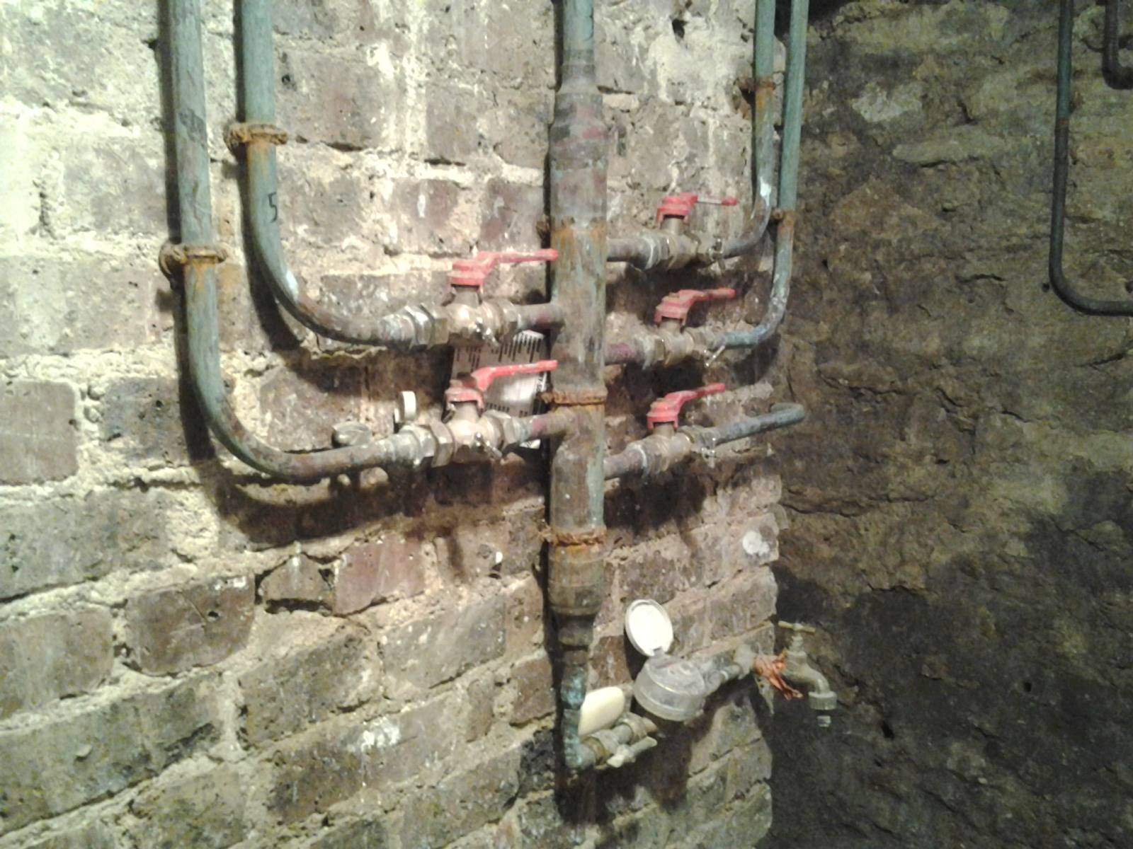 Les distributions d&rsquo;eau potable dans les immeubles anciens
