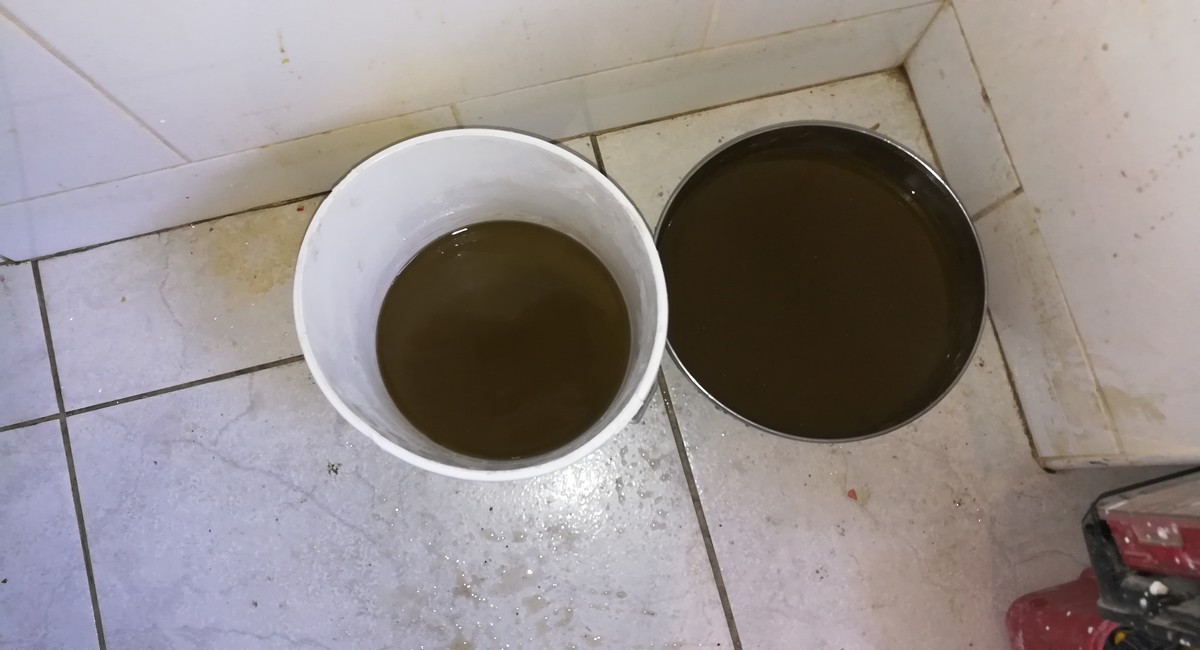 Les boues sur les installations de chauffage avec tuyaux per