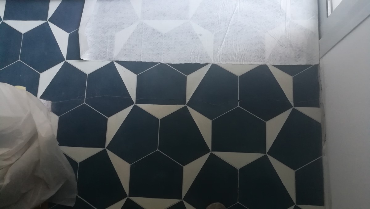 Comment remplacer des carreaux de carrelage abimés